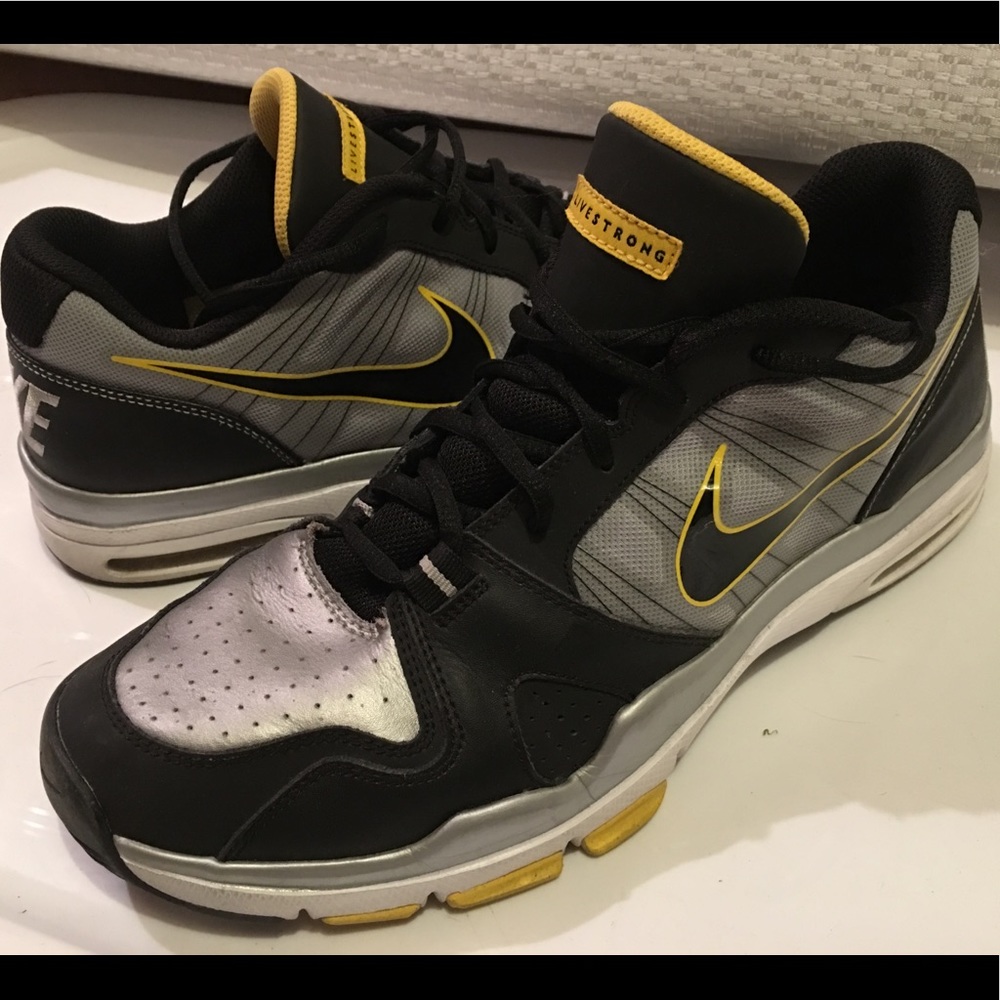 Nike Livestrong Trainers
